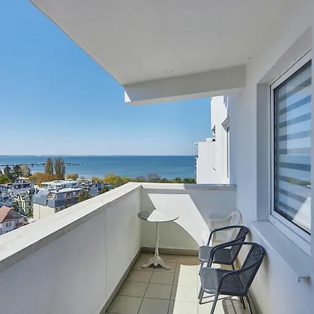 Chrobry By Baltic Home Апартаменты *